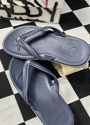 Темно-синие вьетнамки crocs crocband flip 8