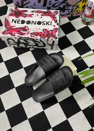 Чорні шльопанці adidas adilette aqua