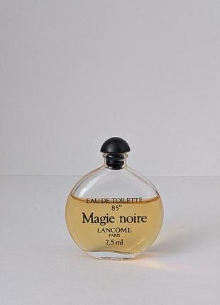 Lancome magie noire туалетна вода.