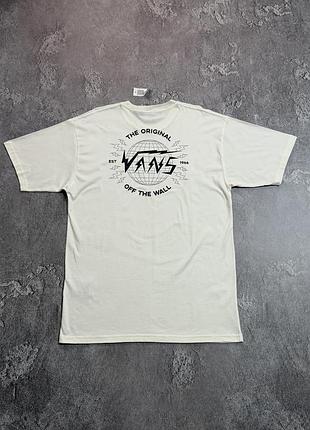Футболка vans розмір l оригінал стан нова з принтом чоловіча біла