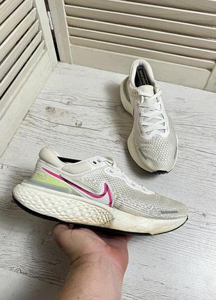 Кросівки  nike zoomx invincible run