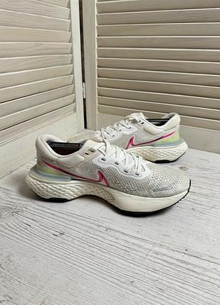 Кросівки  nike zoomx invincible run 4