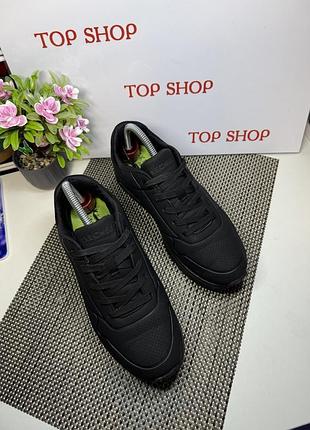 Оригiнальні кросівки skechers 7