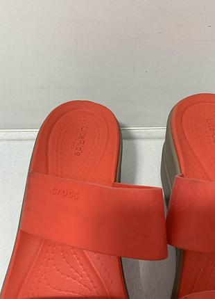 Шльопанці на платформі crocs 4