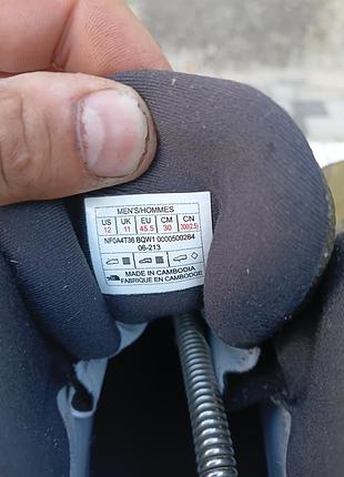 Ботинки фирмы the north face hedgehog mid futurelight(не промокают)
размер 45.5 длина стельки 29 см
состояние идеально 6