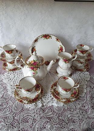 Чайний сервіз з трояндами англія вінтажний royal albert  old country roses старі сільські троянди