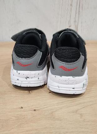 Saucony кроссовки 2