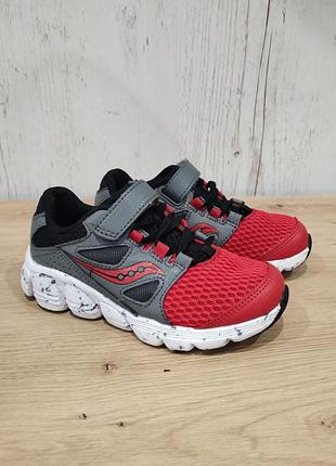 Saucony кроссовки