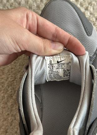 Оригінальні кросівки nike 4