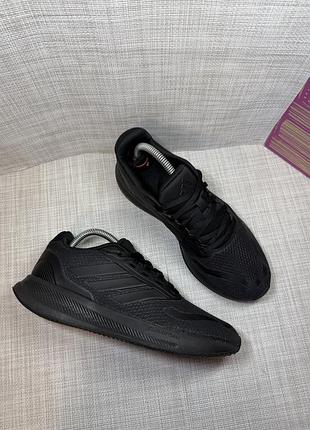 Оринінальні кросівки в сітку adidas