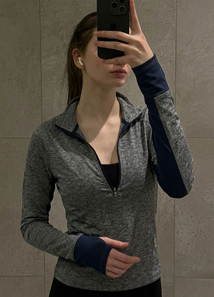 Спортивная кофта souluxe серая на молнии ⚡ с вырезом для пальца ⚡ souluxe лонгслив лонгслив серый
