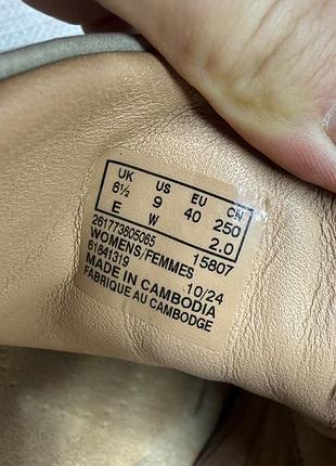 Оринінальні кросівки шкіряні clark's 8