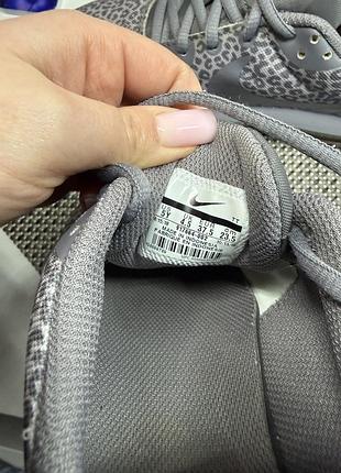 Оригинальные кроссовки nike 3