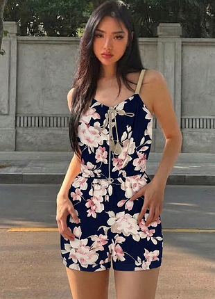 Летний ромпер женский цветочный 🌺 легкий комбинезон на бретелях ☀️ короткий ромпер для девочки 👗 xs-m