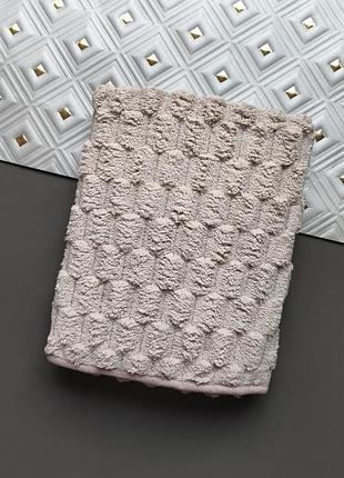 Великий банний рушник з мікрофібри solafa home textiles бежевого кольору 70х140 см