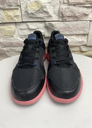 Оригінальні кросівки  adidas niraya 3