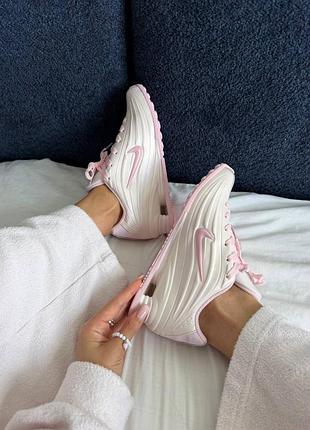Nike shox r4 
pearl pink / pink foam 5