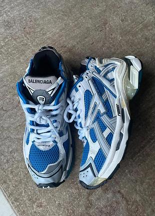 Кросівки balenciaga runner b and w blue/white