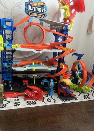 Набір hot wheels city , це наше місто хотвіл пропоную одним лотом