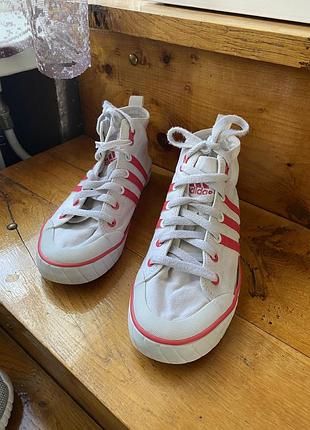 Кеди білі жіночі високі adidas 2