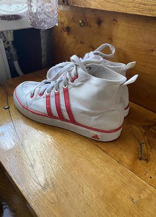 Кеди білі жіночі високі adidas 3