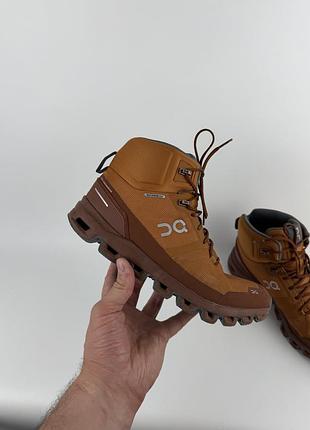 Чоловічі черевики непромокаючі on running cloudrock waterproof 42р