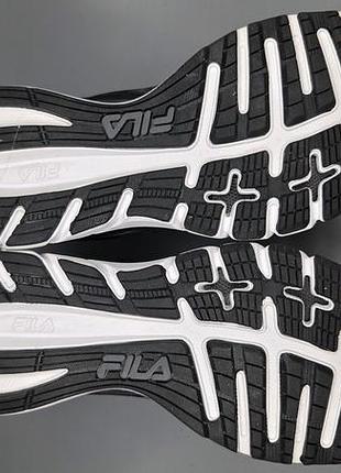 Классные кроссовки fila 7