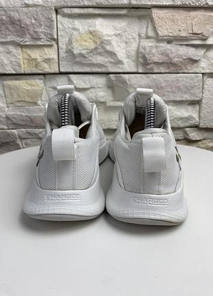 Оригінальні кросівки under armour charged aurora 4