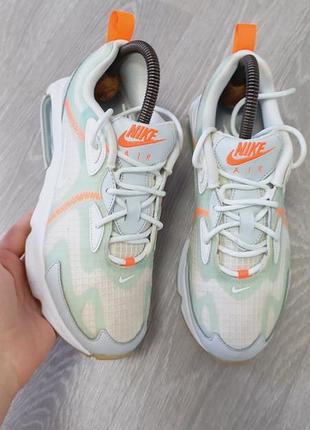 Женские кроссовки nike