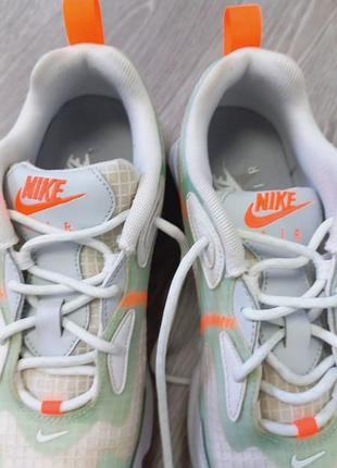 Женские кроссовки nike 6