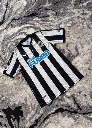 Чоловіча футбольна футболка newcastle united розмір м