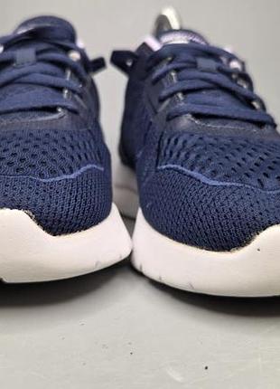 Женские кроссовки skechers 3