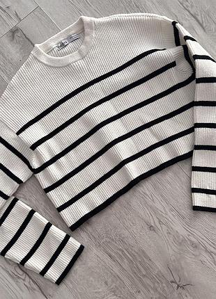 Светр вкорочений bershka 2