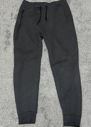 Штани nike tech fleece
