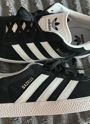 Кросівки нові , adidas 2