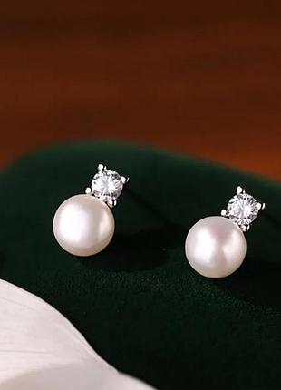 Серебряные сережки с жемчугом фианитами серьги