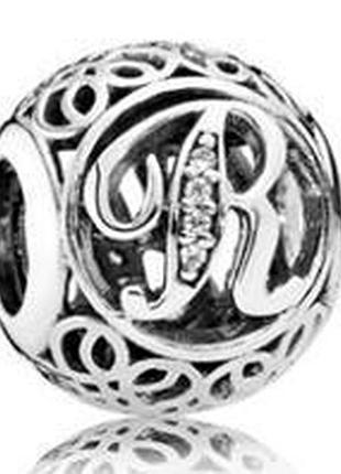 Серебряный шарм пандора «буква r» 791862cz