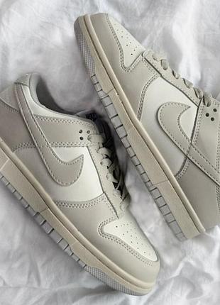 Женские кроссовки кожаные nike sb dunk low бежевые молодежные повседневные кроссы из кожи с перфорацией фирменные найк сб данк лоу
