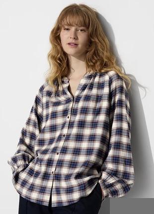 Фланелева картата сорочка uniqlo soft flannel gathered blouse (check)
