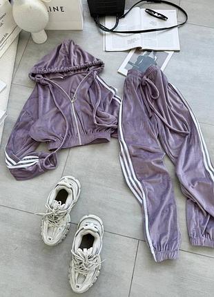Костюм спортивный 4
