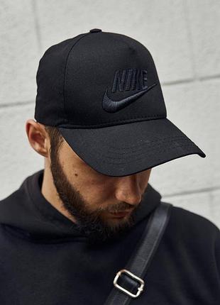 Кепка мужская nike черная с черным лого