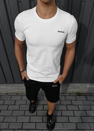 Футболка reebok біла 6
