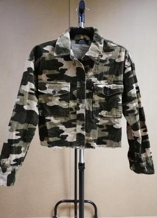 Куртка сорочка bershka вельветова куртка жіноча хакі укорочена