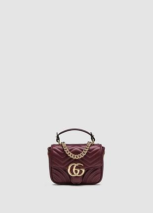 💎 gucci gg marmont mini top handle bag in burgundy