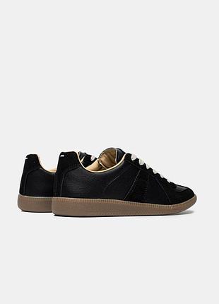 Repli. black📦 3