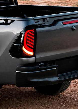 Задні ліхтарі v1 (2 шт) для toyota hilux 2015- рр