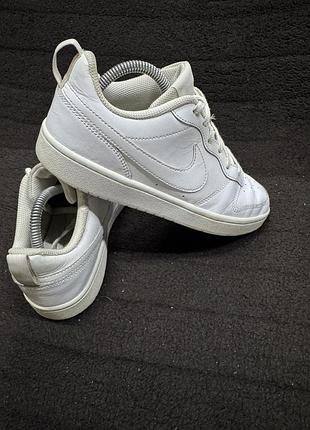 Кроссовки женские nike