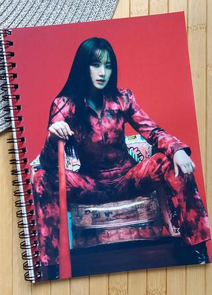 Тетрадь в клітинку шухуа айдиль shuhua (g)i-dle на пружине 48 листов линия (33125)