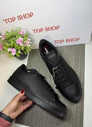 Оригинальные новые кроссовки adidas