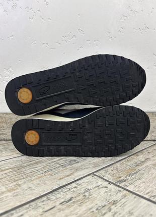 Karhu synchron classic 6